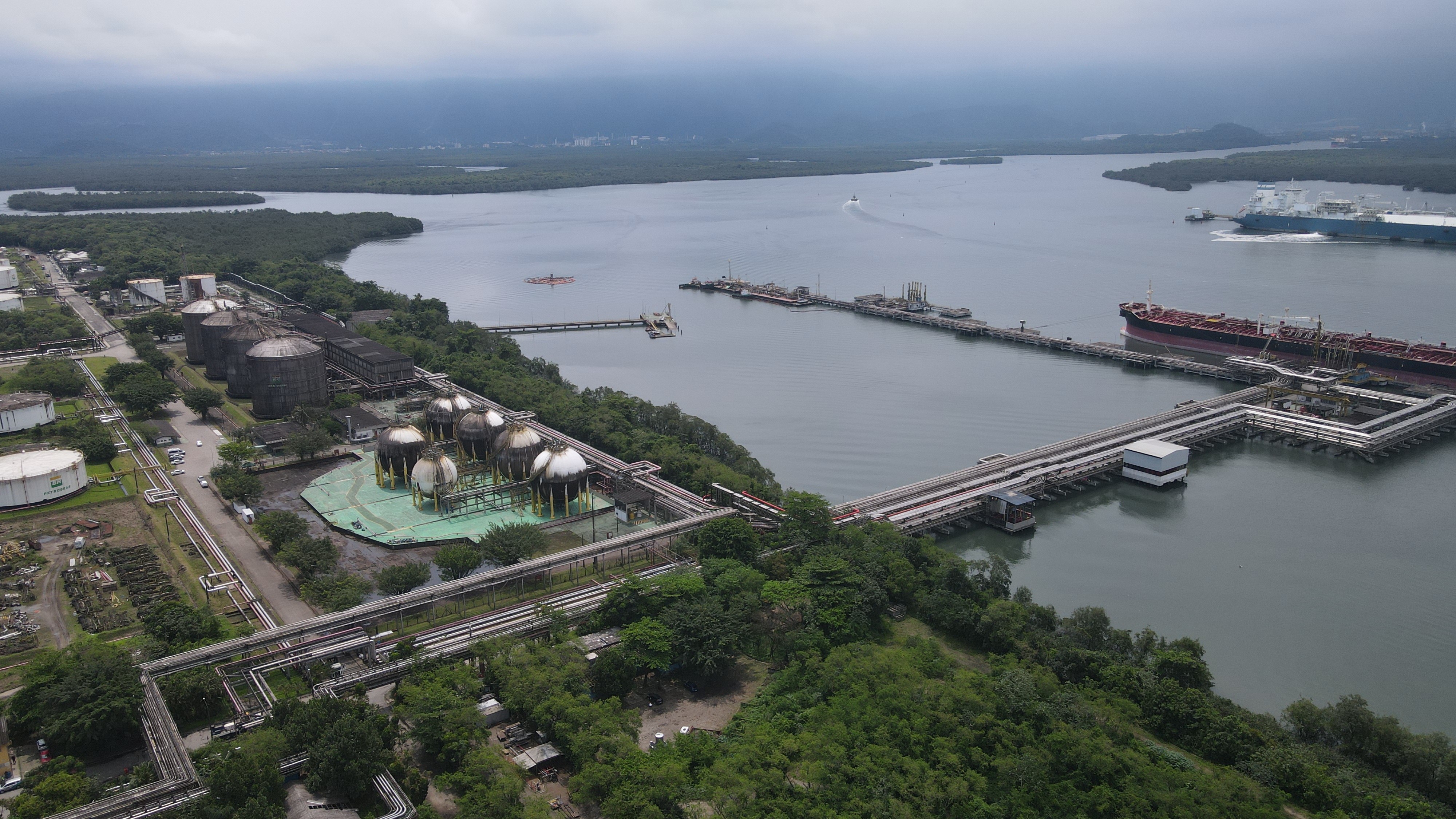 Porto de Santos ganha mais 5,2 km² e amplia área em 56%; entenda o que muda