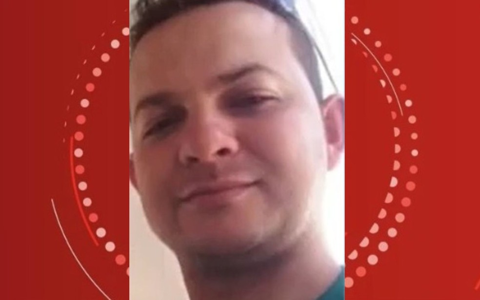 Motociclista de 38 anos morre após ser atingido por carro no sudoeste da Bahia — Foto: Reprodução/TV Sudoeste