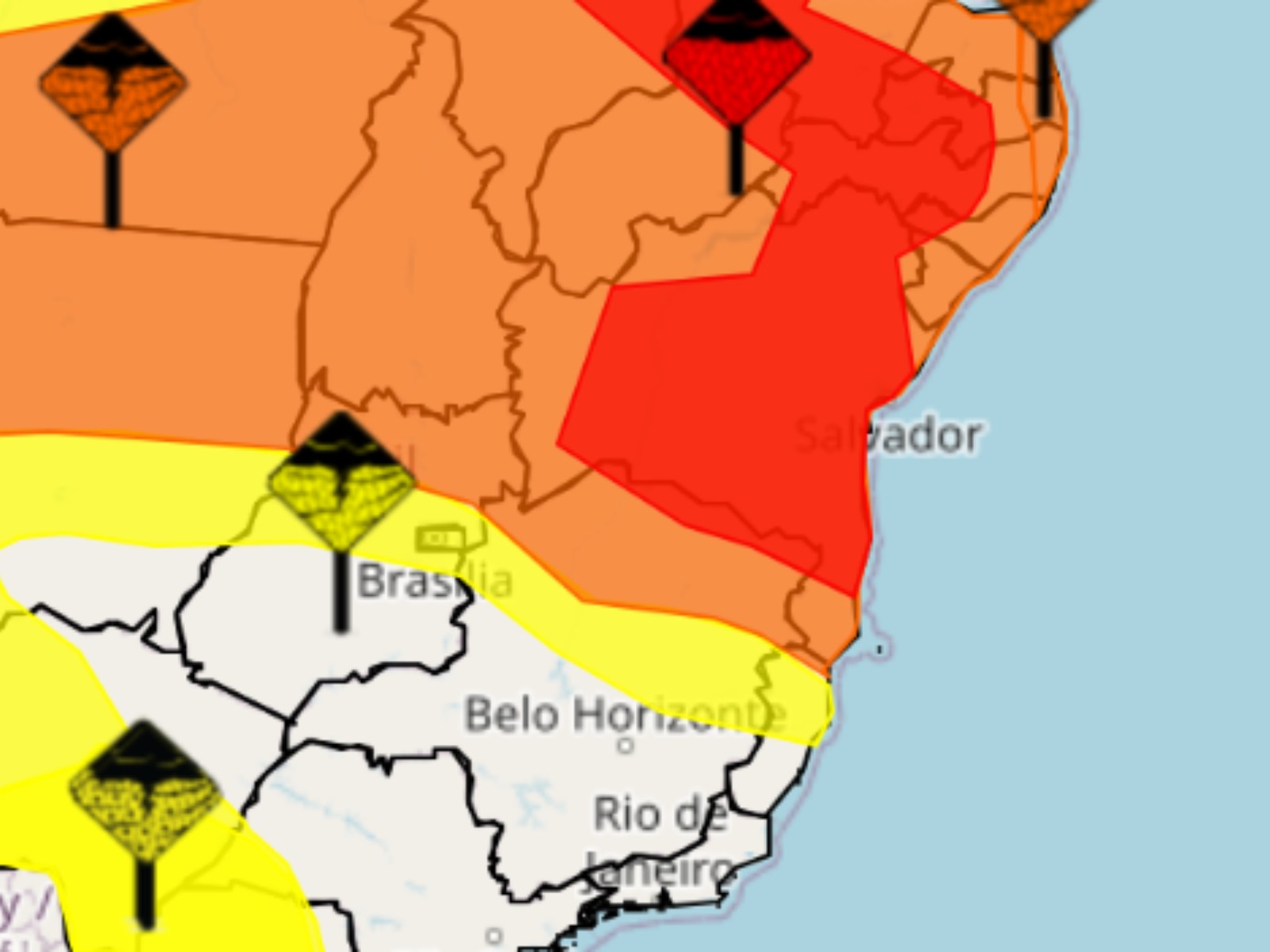 INMET emite alerta vermelho de 'acumulado de chuva' para 11 cidades do Leste de Minas Gerais