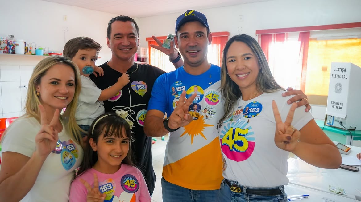 Alexandre Guimarães (MDB) vota em Araguaína