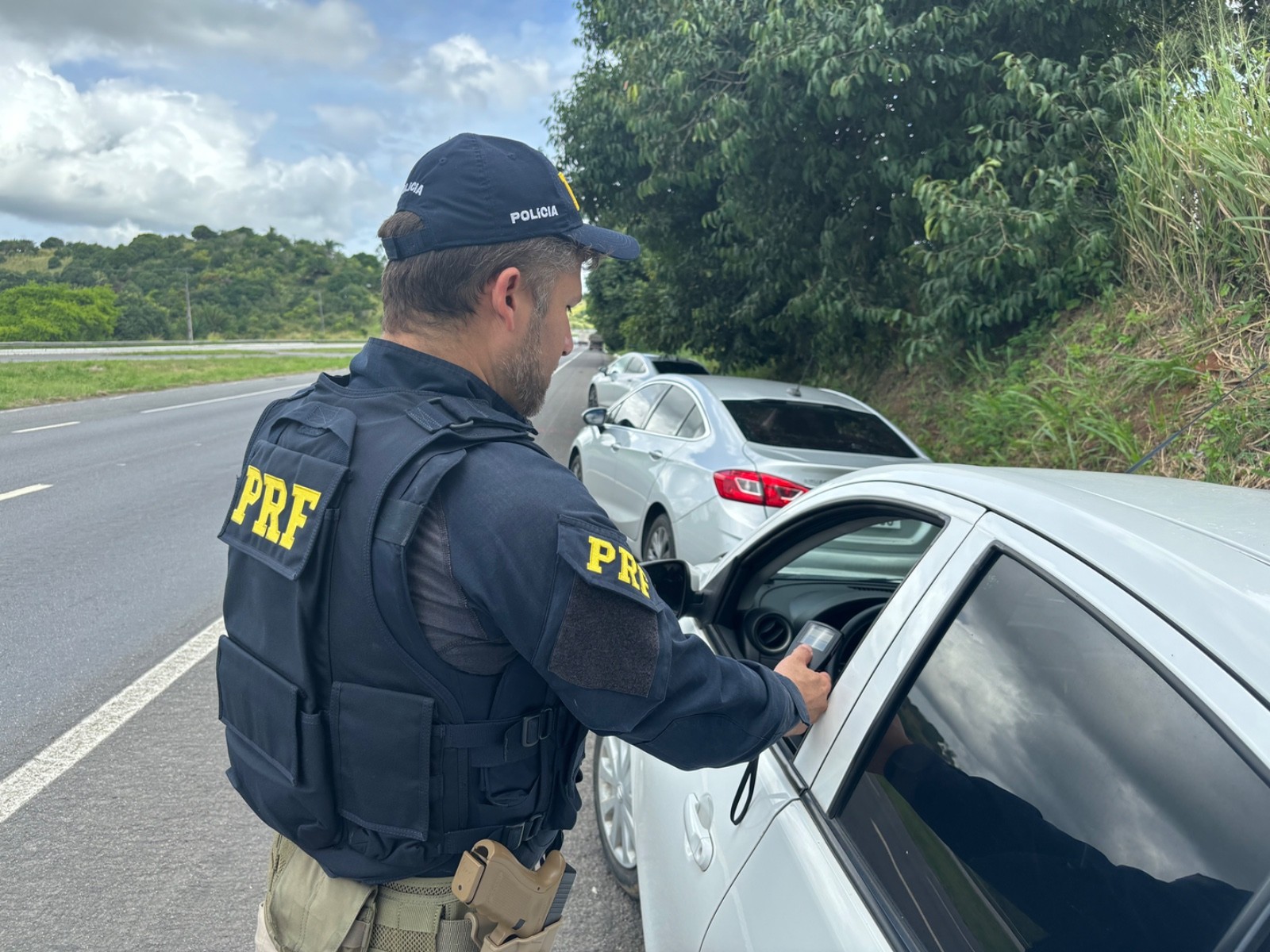 PRF realiza operação ‘Festejos Juninos’ no interior de Pernambuco; confira recomendações