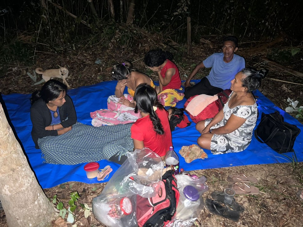 Famílias afetadas pelo delizamento de terra em Beruri, no Amazonas — Foto: Divulgação