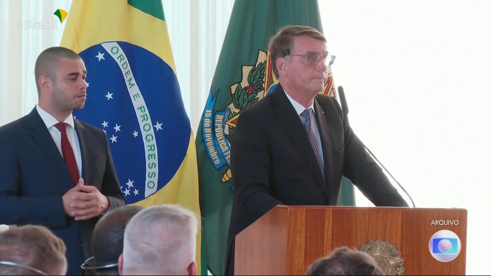 Bolsonaro em reunião com embaixadores no Palácio da Alvorada, em julho de 2022 — Foto: Jornal Nacional/ Reprodução