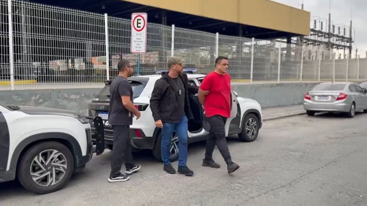 Homem é preso suspeito de tentar matar idoso a chutes e pisões em Nova Iguaçu