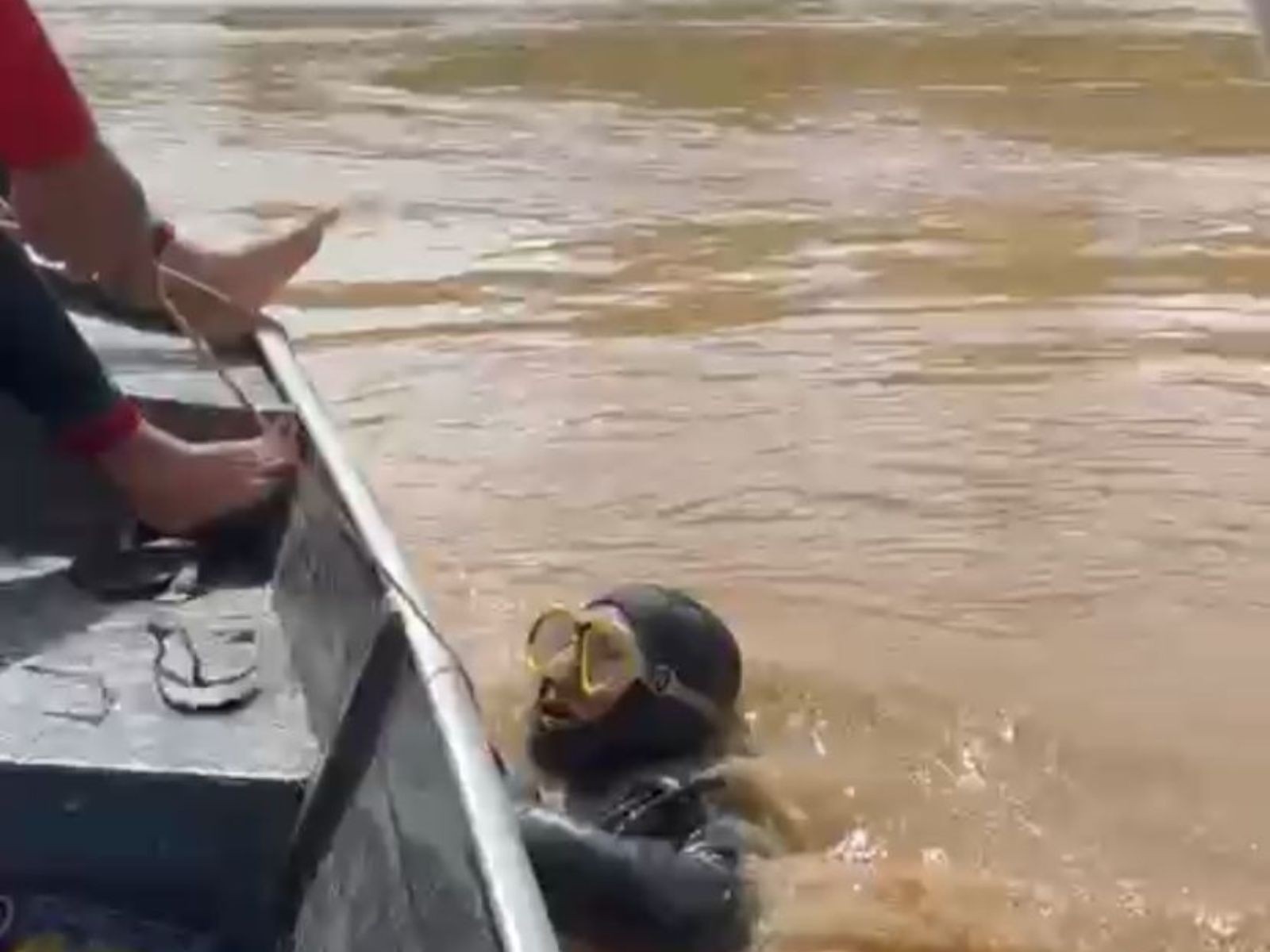 Bombeiros buscam por indígena que sumiu em rio do Acre há quatro dias