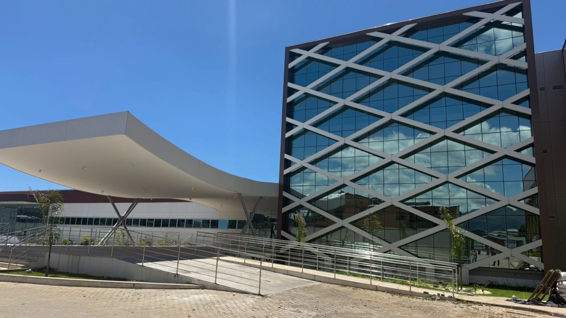 Novo hospital da Serra abre mais de 200 vagas de emprego; veja como se candidatar