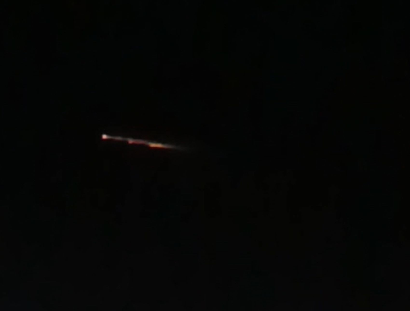 VÍDEO: lixo espacial é visto no céu de Sergipe