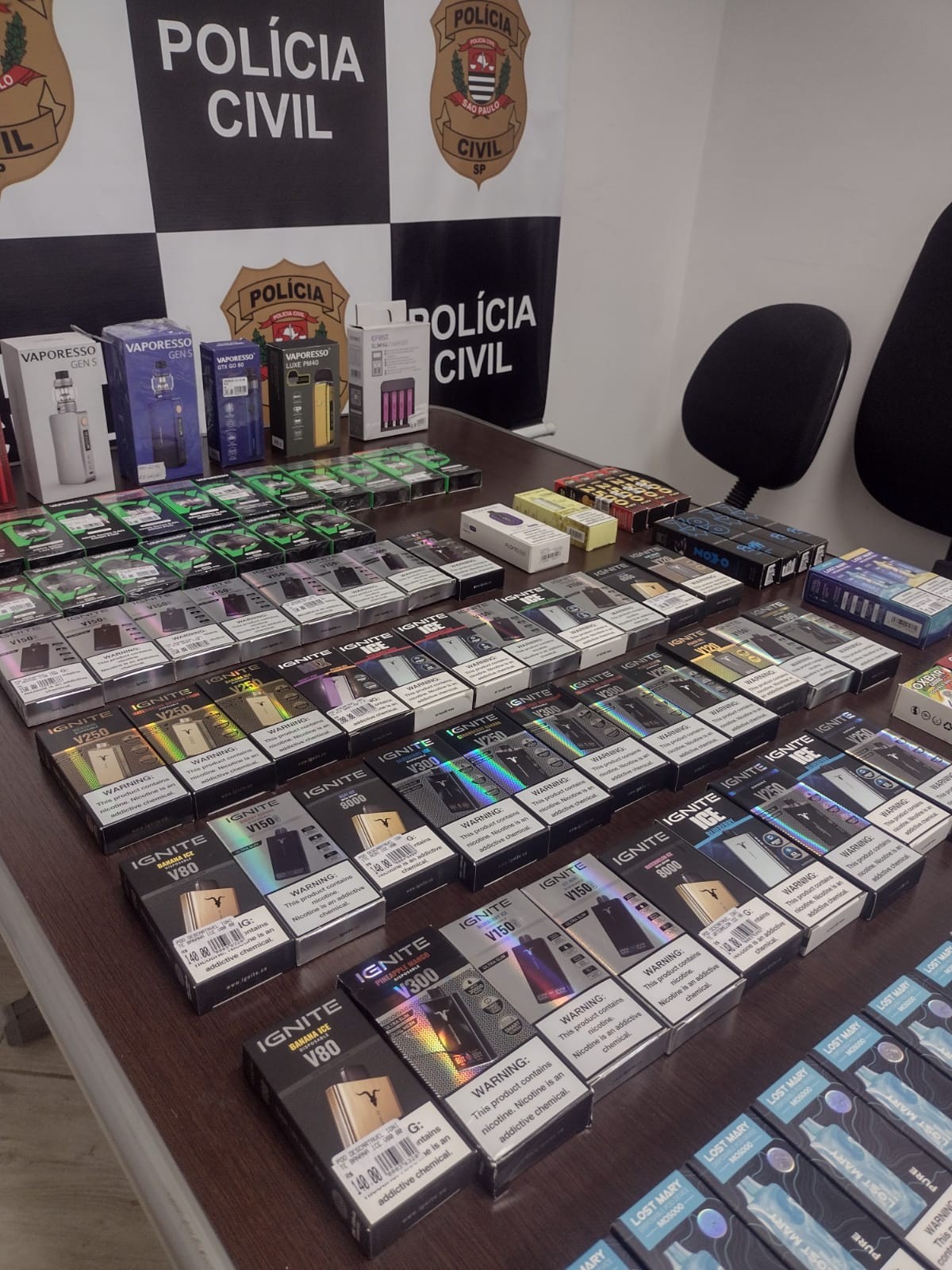 Operação contra vendas de vapes apreende R$ 75 mil em mercadorias e prende quatro em Piracicaba