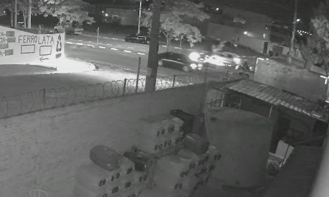 Homem embriagado atropela mãe e filha de 9 anos em Cosmópolis
