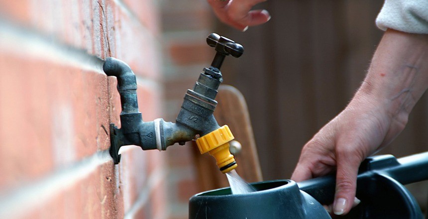 Juiz de Fora sobe 12 posições em ranking nacional de saneamento e é a única de MG entre as 10 melhores no atendimento de água