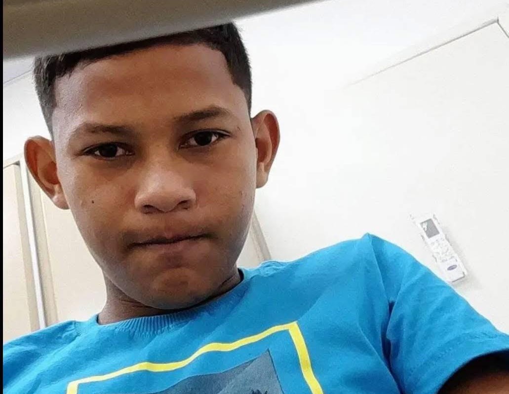 VÍDEO: Adolescente morre ao ser atingido por bola no peito em campeonato de pênaltis no AM, diz família