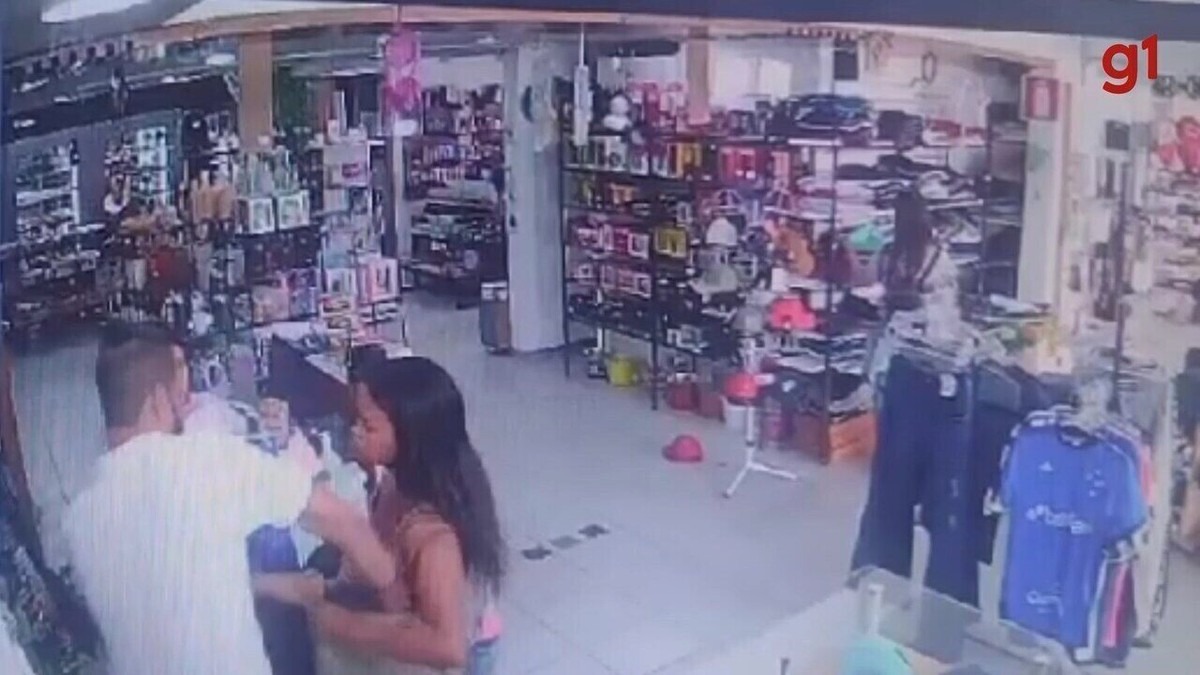 vÍdeo quadrilha furta roupas em loja de oliveira foge e é presa na br