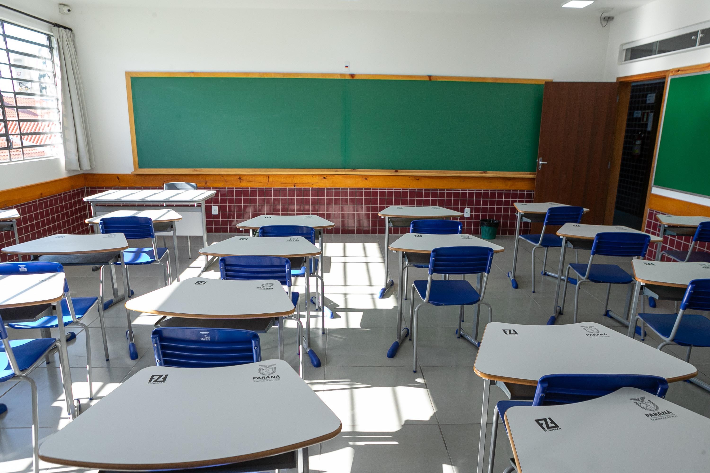 Investigação contra ex-vereador acusado de estuprar estudantes no PR descobre dois professores suspeitos de crimes sexuais