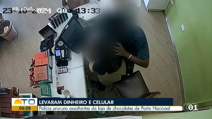Polícia procura assaltantes flagrados por câmeras roubando loja em Porto Nacional