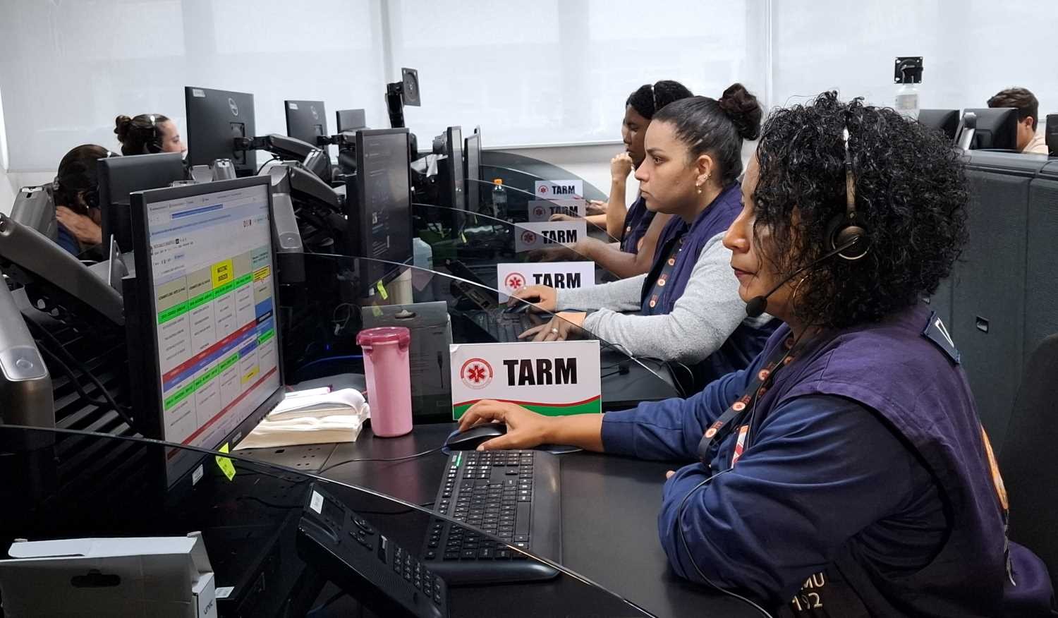 Ameaças, xingamentos e assédio sexual: equipes do Samu são alvos de 570 ligações de importunação em SC 