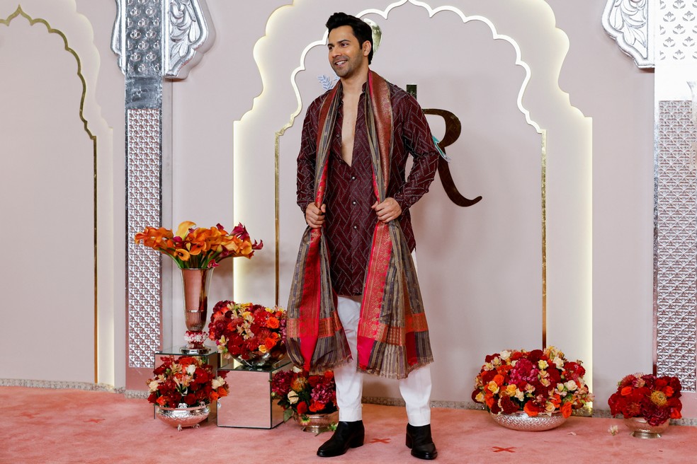 Ator de Bollywood Varun Dhawan — Foto: REUTERS/Francis Mascarenhas