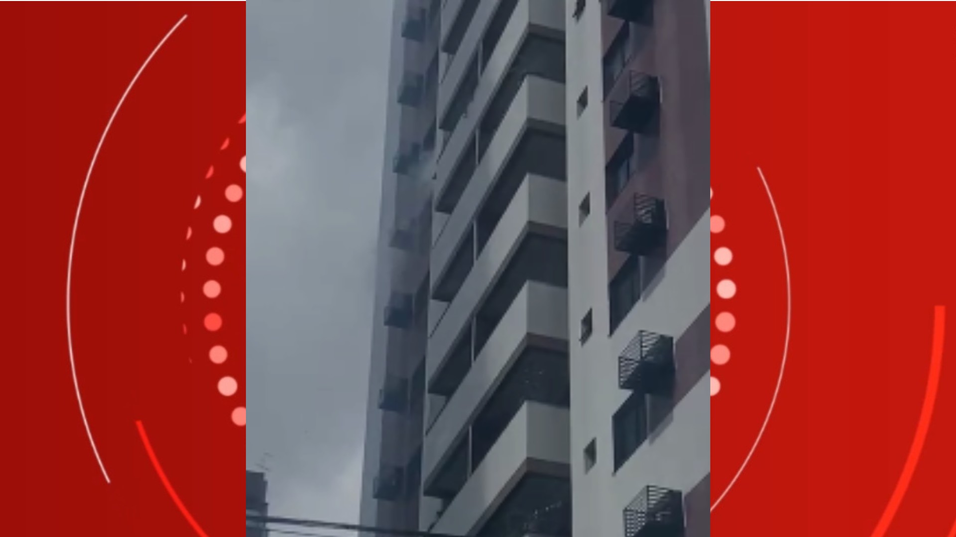 Princípio de incêndio atinge apartamento no bairro de Nazaré, em Belém