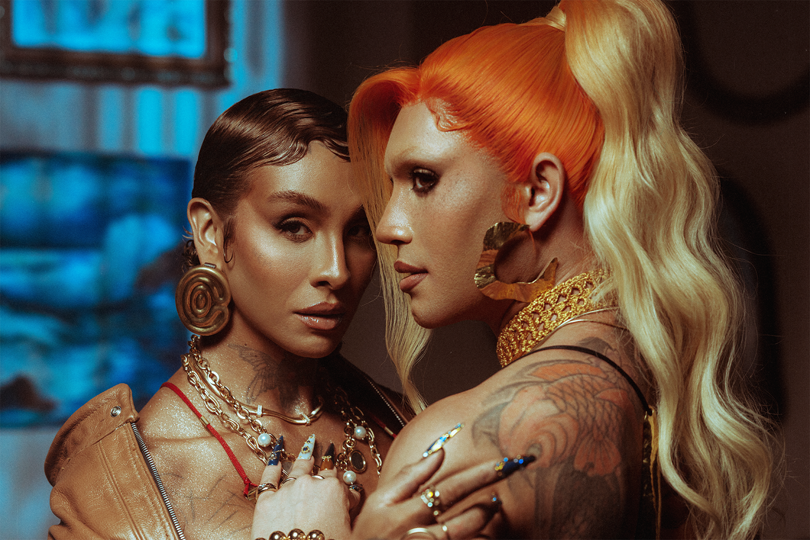 Aretuza Lovi se une a Linn da Quebrada e vê futuro de álbum com o single 'Tarô'