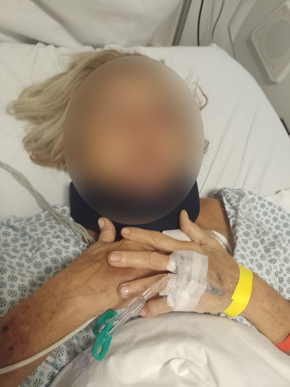 Mulher teria sido agredida pelo namorado em Copacabana — Foto: Reprodução