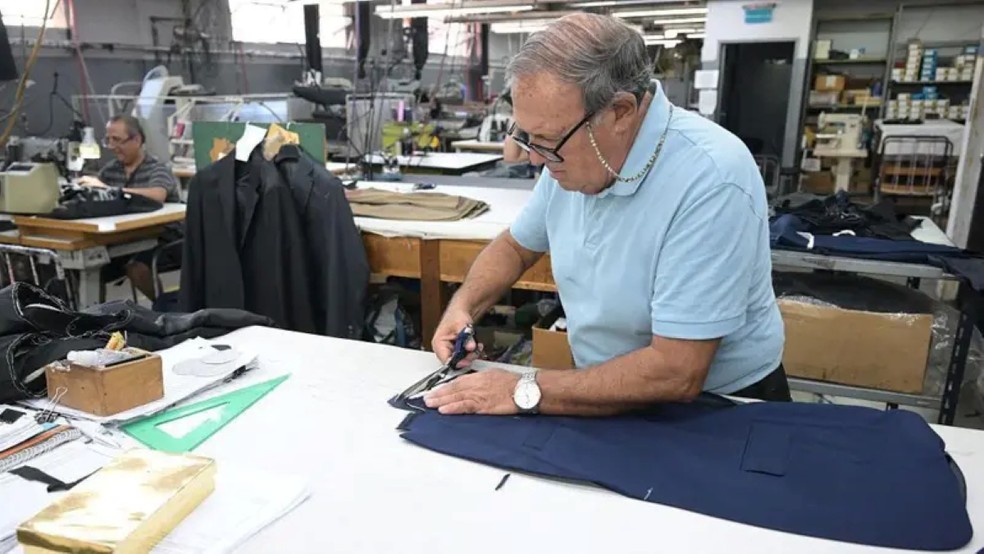 Argentina tem roupa cara e governo incentiva compras no exterior | G1