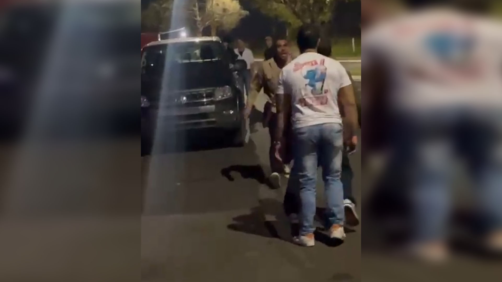 Vídeo mostra agressão a fotógrafo em saída de boate em Bauru