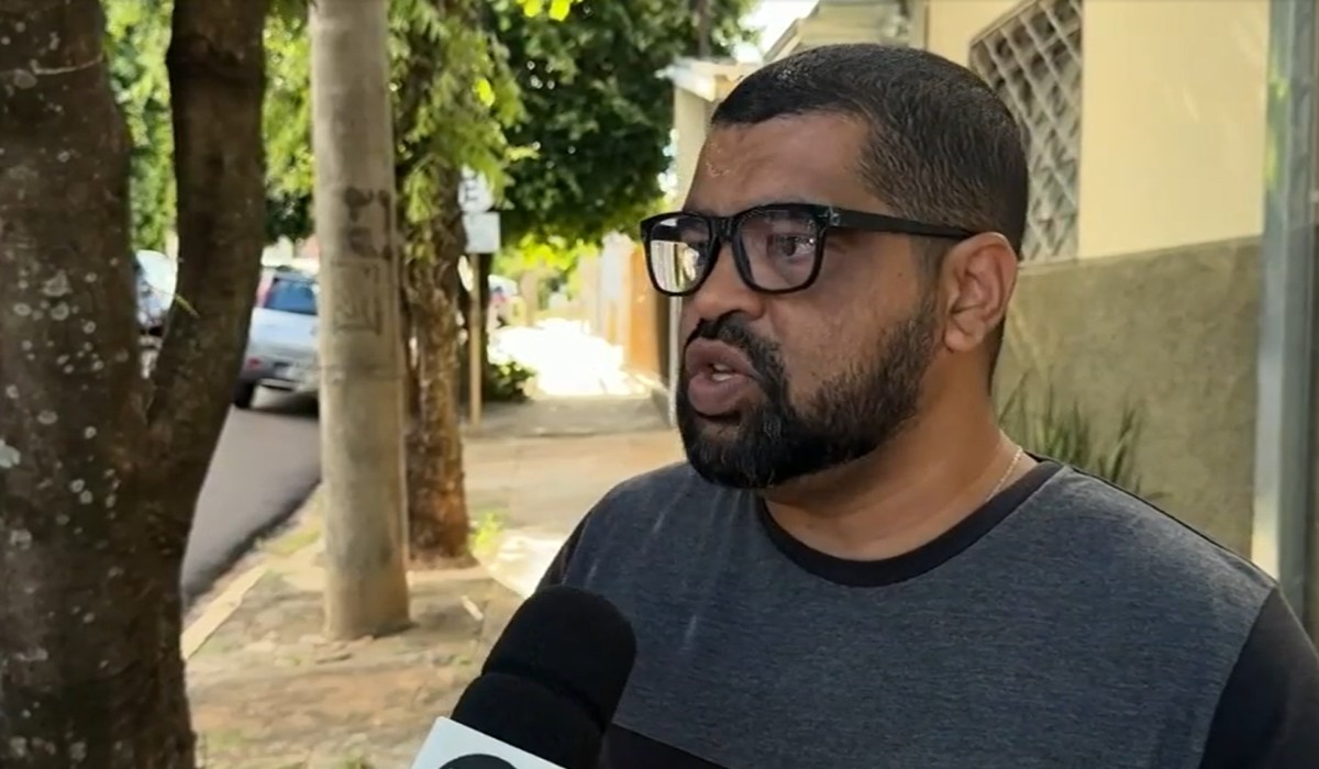 ‘População está indignada, pedindo socorro’: buracos no asfalto dificultam trânsito e causam prejuízos no interior de SP 