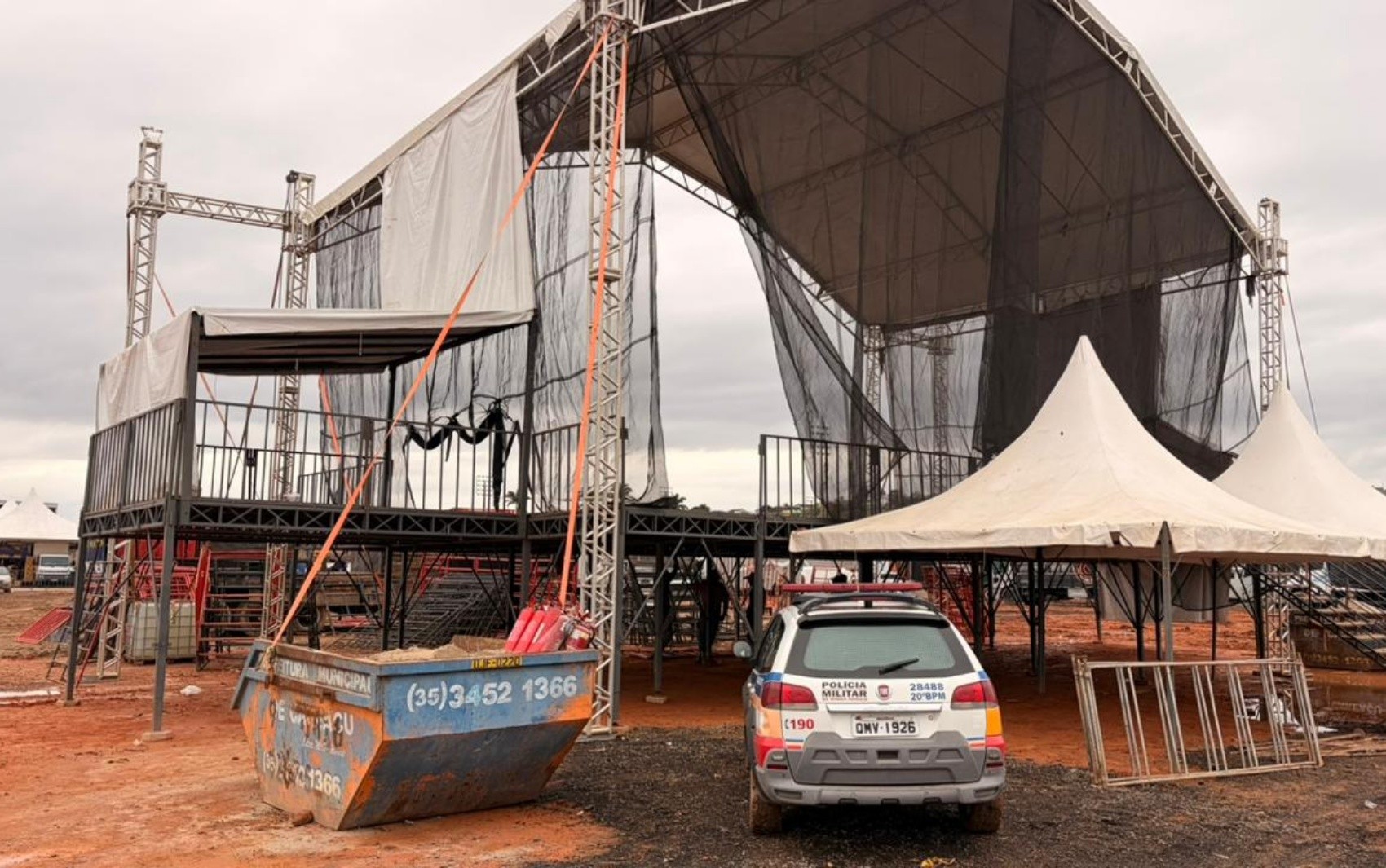 Trabalhador morre durante desmontagem de estrutura de rodeio em Careaçu, MG