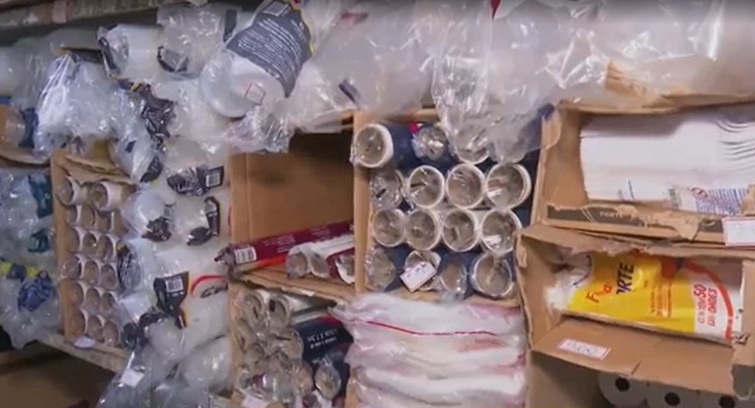 Com alta do petróleo, embalagens descartáveis ficam até 40% mais caras em João Pessoa, e comerciantes alertam: 'Promessa é aumentar mais'