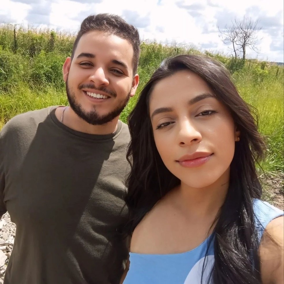 Maurício Júnior Valadão é suspeito de matar a companheira, Carla Alves Pardinho — Foto: Redes sociais