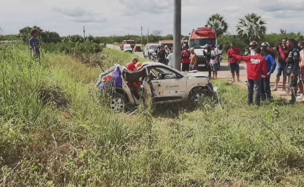 Motorista perde controle do carro e causa acidente com dois mortos em Ipueiras, no Ceará. — Foto: Reprodução