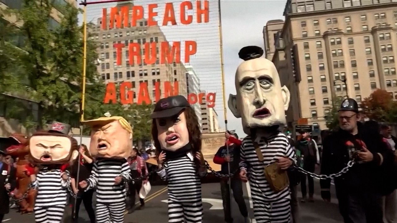 Tribunal autoriza Trump a acionar militares da Guarda Nacional em Portland contra manifestantes acusados de 'terrorismo doméstico'