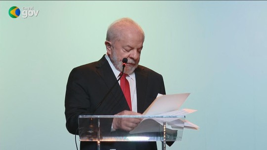 Lula diz que governo estuda abertura de Consulado Geral em Luanda, Angola - Programa: Jornal GloboNews 