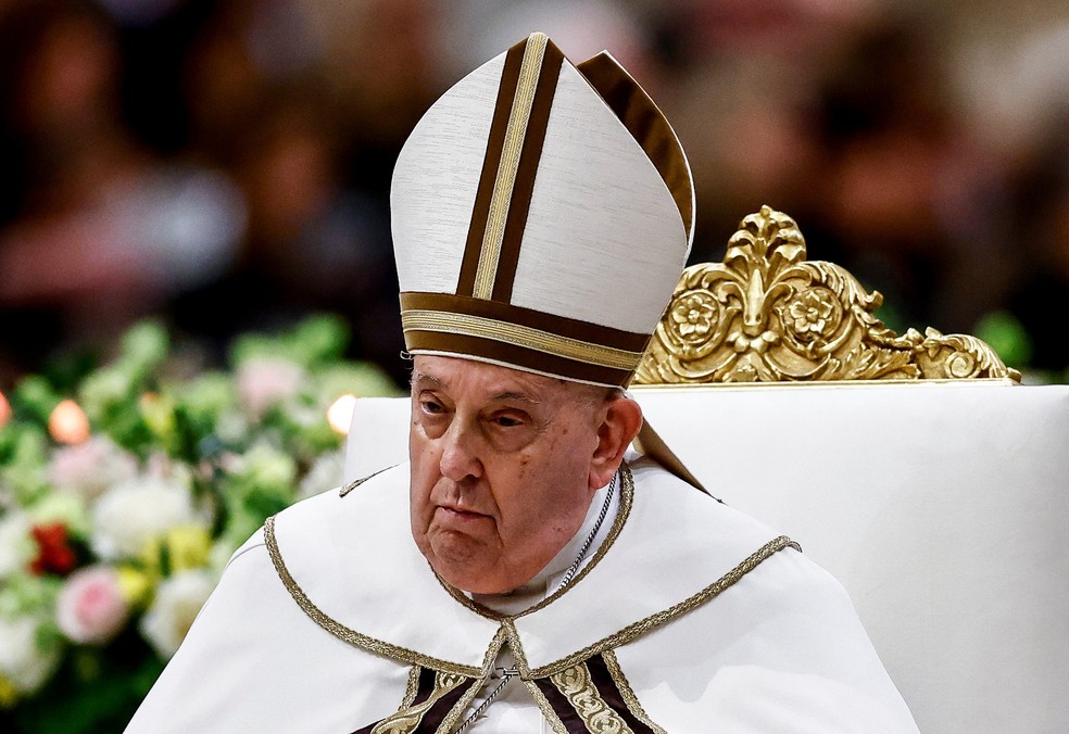 Papa Francisco na Basílica de São Paulo, em Roma, em 25 de janeiro de 2025 — Foto: REUTERS/Yara Nardi