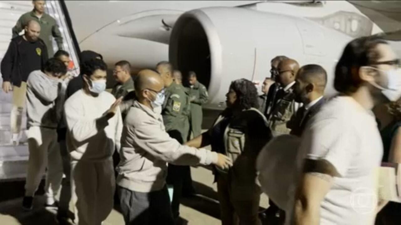 Novo voo com deportados dos EUA deve chegar ao Ceará nesta sexta