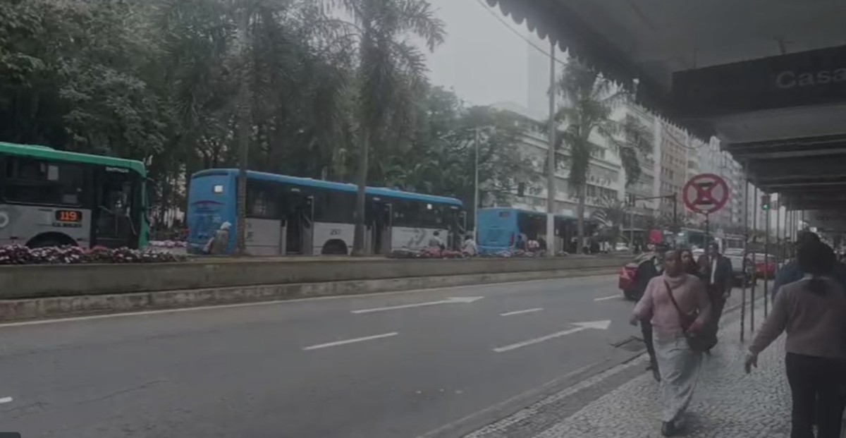 Ônibus param durante paralisação de rodoviários em Juiz de Fora