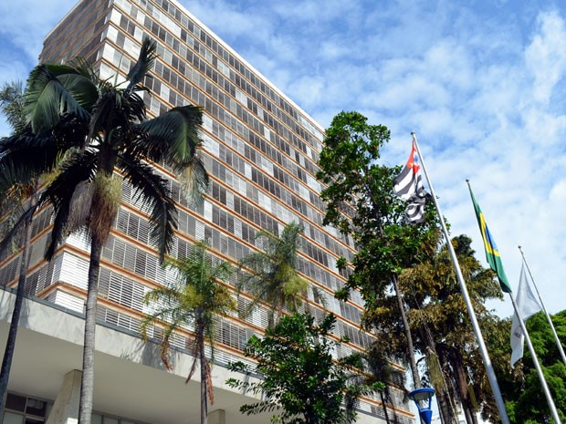 Vice-prefeito preso, confissão de corrupção, polêmica em transferência de alunos: relembre fatos políticos marcantes em 2025