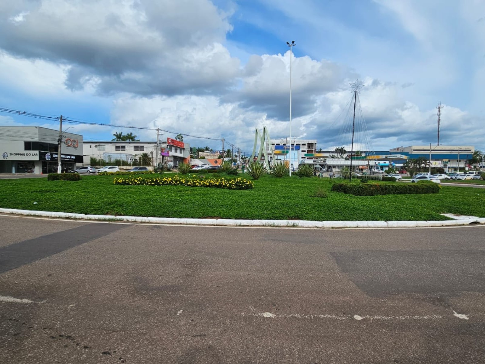 Com vegetação fragilizada devido a estiagem, áreas verdes podem sofrer durante campanhas em Rio Branco: 'Período crítico'