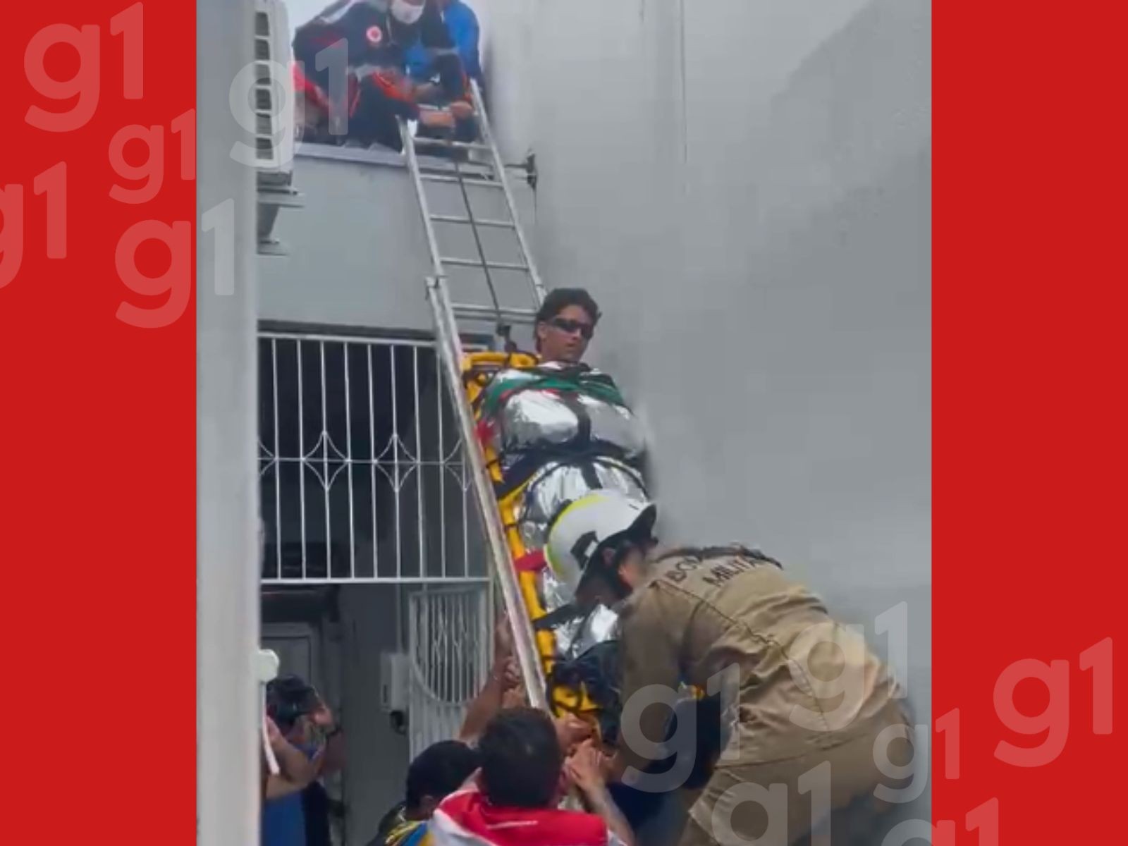 Trabalhador leva choque durante instalação de calha e cai de telhado a 7 metros de altura no Acre