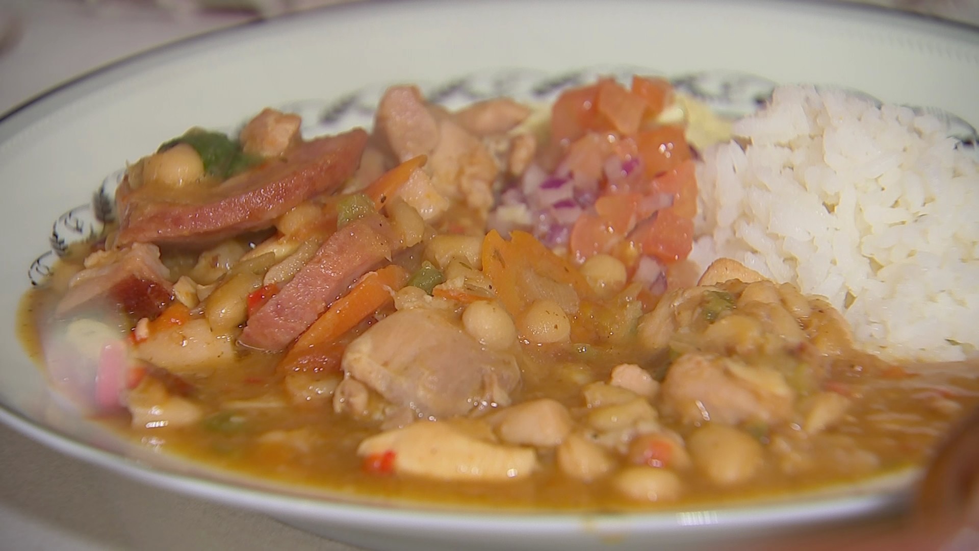 Receita Nosso Campo: aprenda a fazer uma feijoada branca