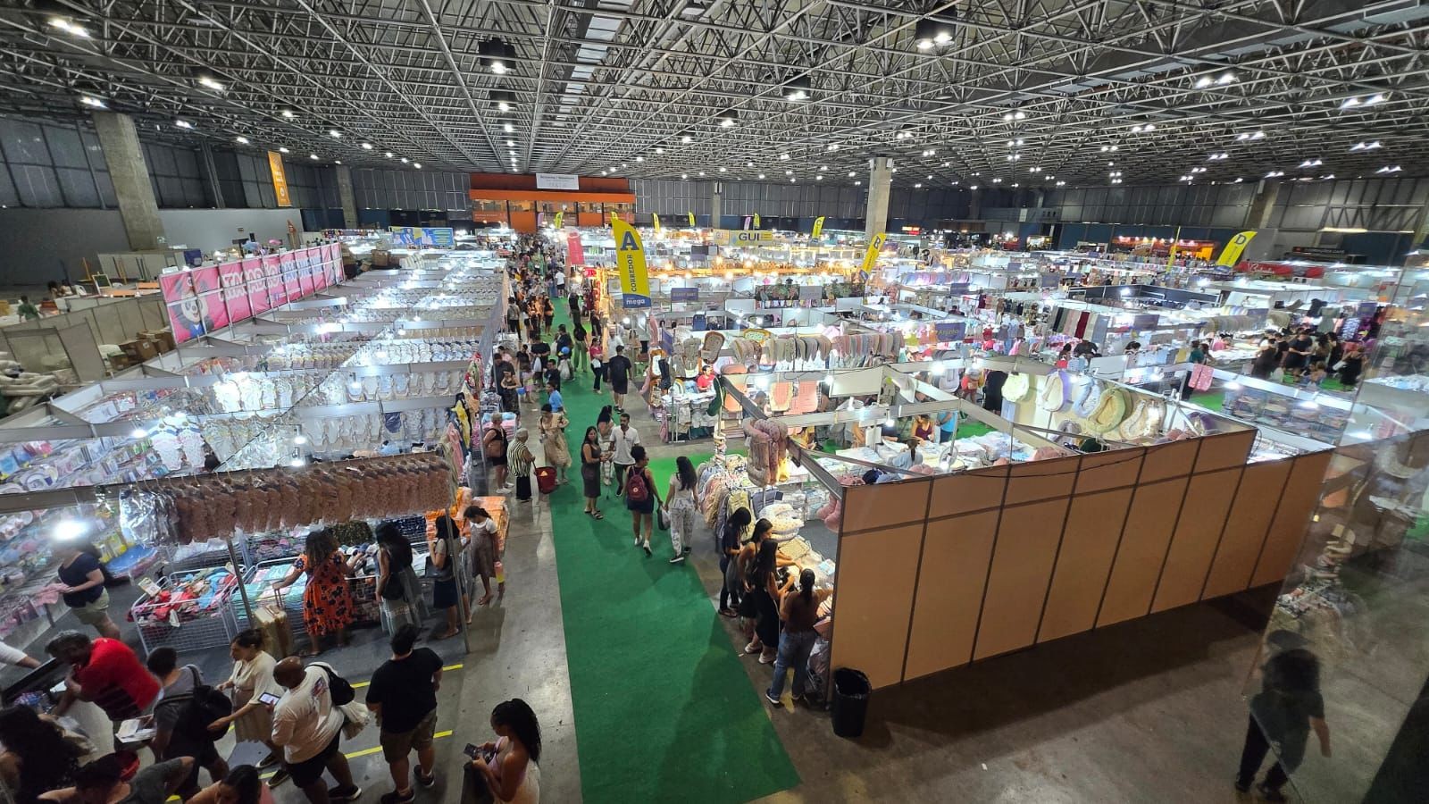 Feira com produtos para gestantes e bebês a partir de R$ 1,99 é realizada em Salvador; entrada é gratuita