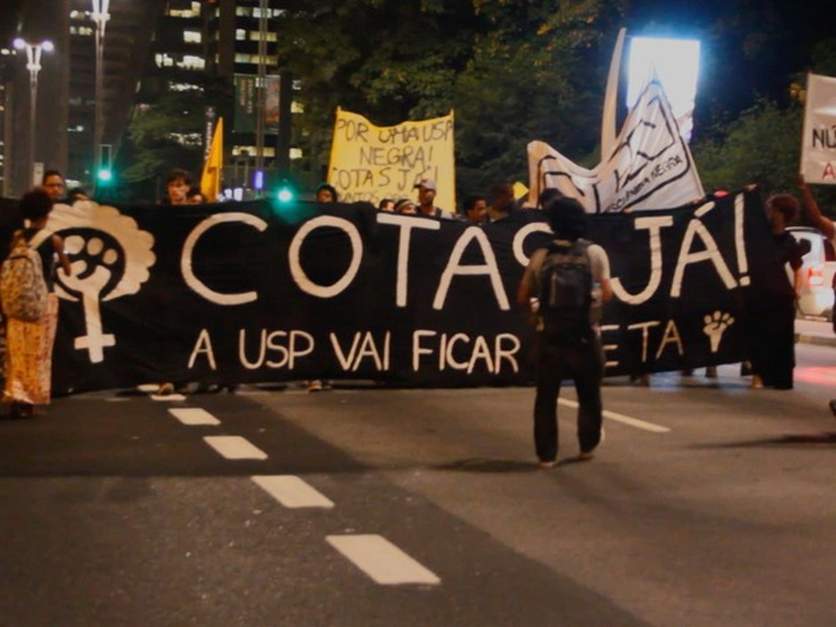 Política de cotas completa 10 anos: 'Ideia de que lei exclui brancos ...