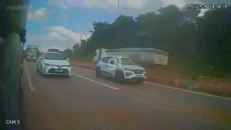 VÍDEO: veja de outro ângulo acidente com caminhão desgovernado no Anel Rodoviário