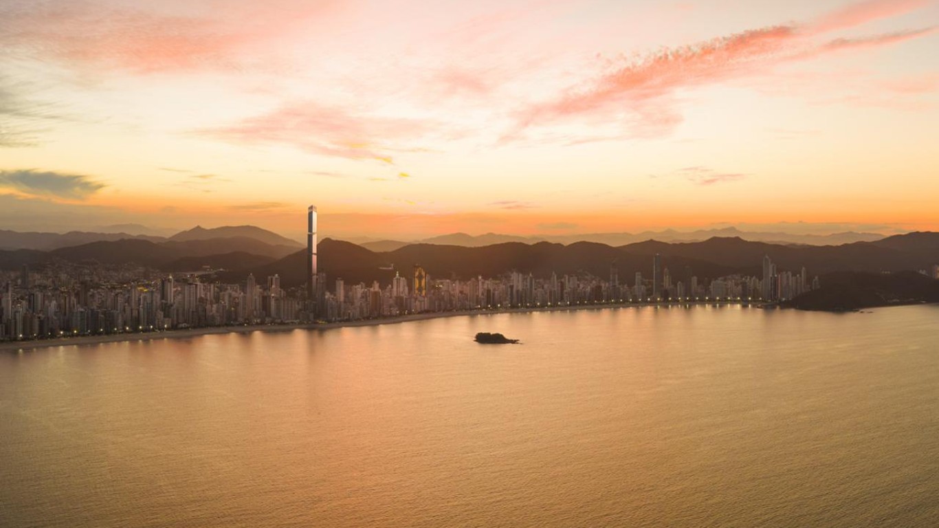 Cidade de SC com arranha-céus mais altos do país terá novo gigante — e entre os maiores da América Latina