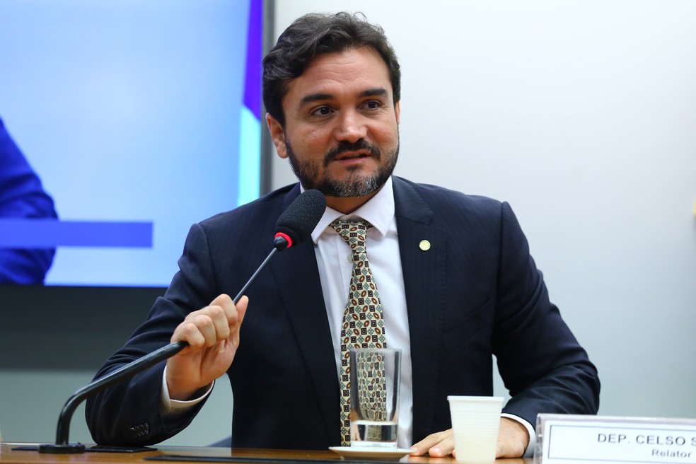 Aliado de Bolsonaro e próximo a Lira: quem é Celso Sabino, novo ministro do Turismo | Política | G1
