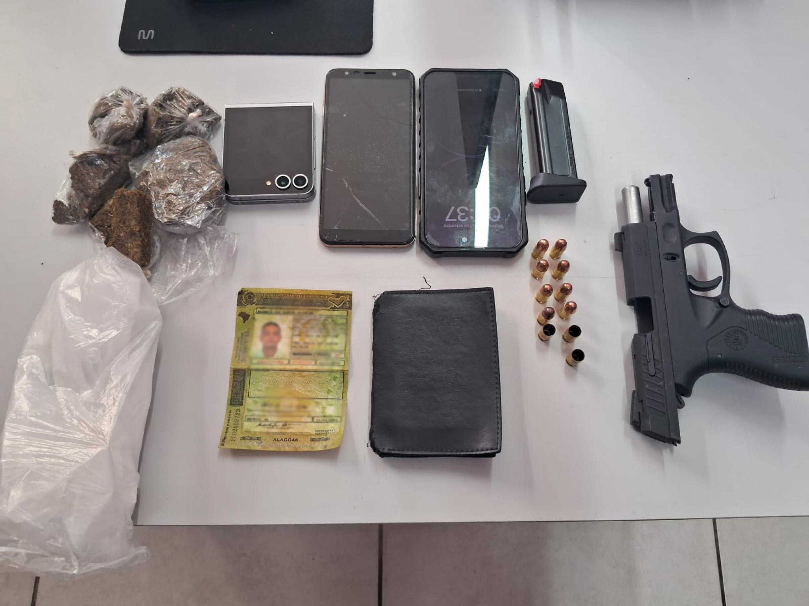 Irmão de suposto líder de facção morre em troca de tiros com a polícia em Marechal Deodoro