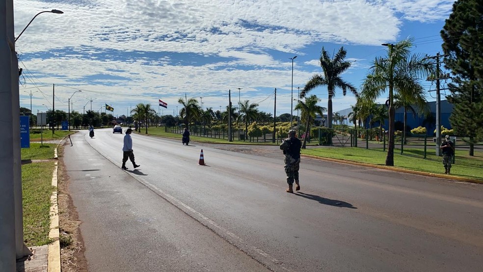 Paraguai já bloqueia fronteira e impede entrada de estrangeiros não  autorizados no país, Mato Grosso do Sul