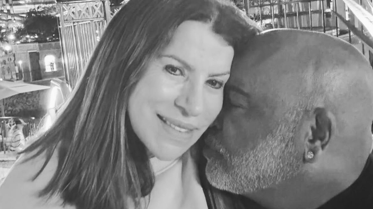 Viúva de Rick se despede do cantor: 'Só te peço que, de onde estiver, continue cuidando de mim'