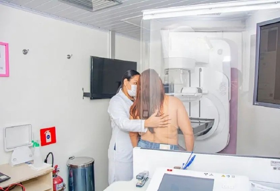 Carreta oferece exames e atendimentos para mulheres em Campo Grande | G1