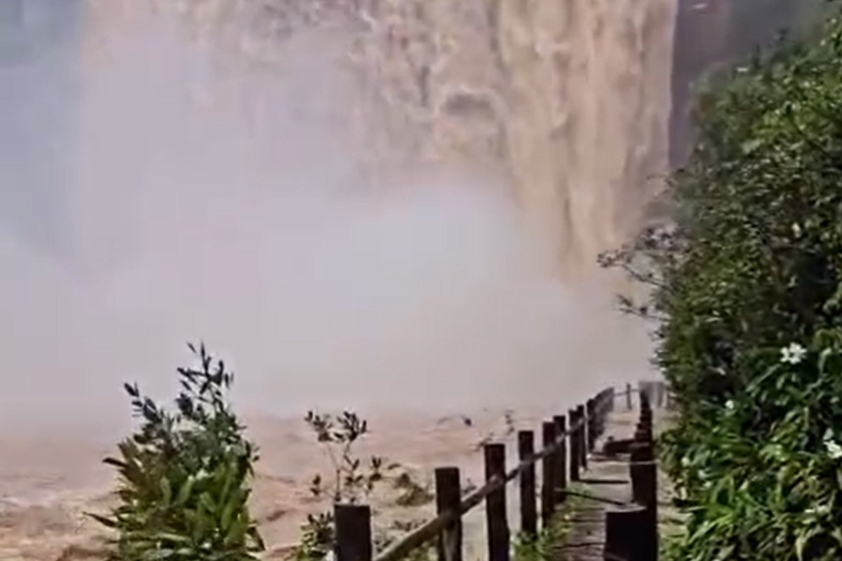 Prefeitura decreta calamidade após chuva de 100 milímetros causar transtornos em Costa Rica (MS)