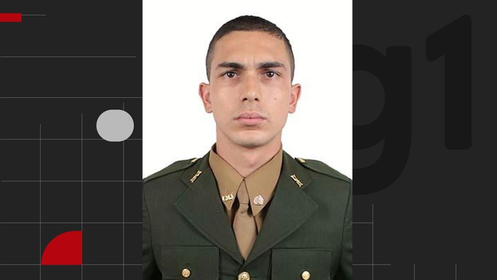 Vítima é o terceiro sargento de cavalaria Nícolas Martins, de 20 anos, natural de Joinville — Foto: RBS TV/Reprodução